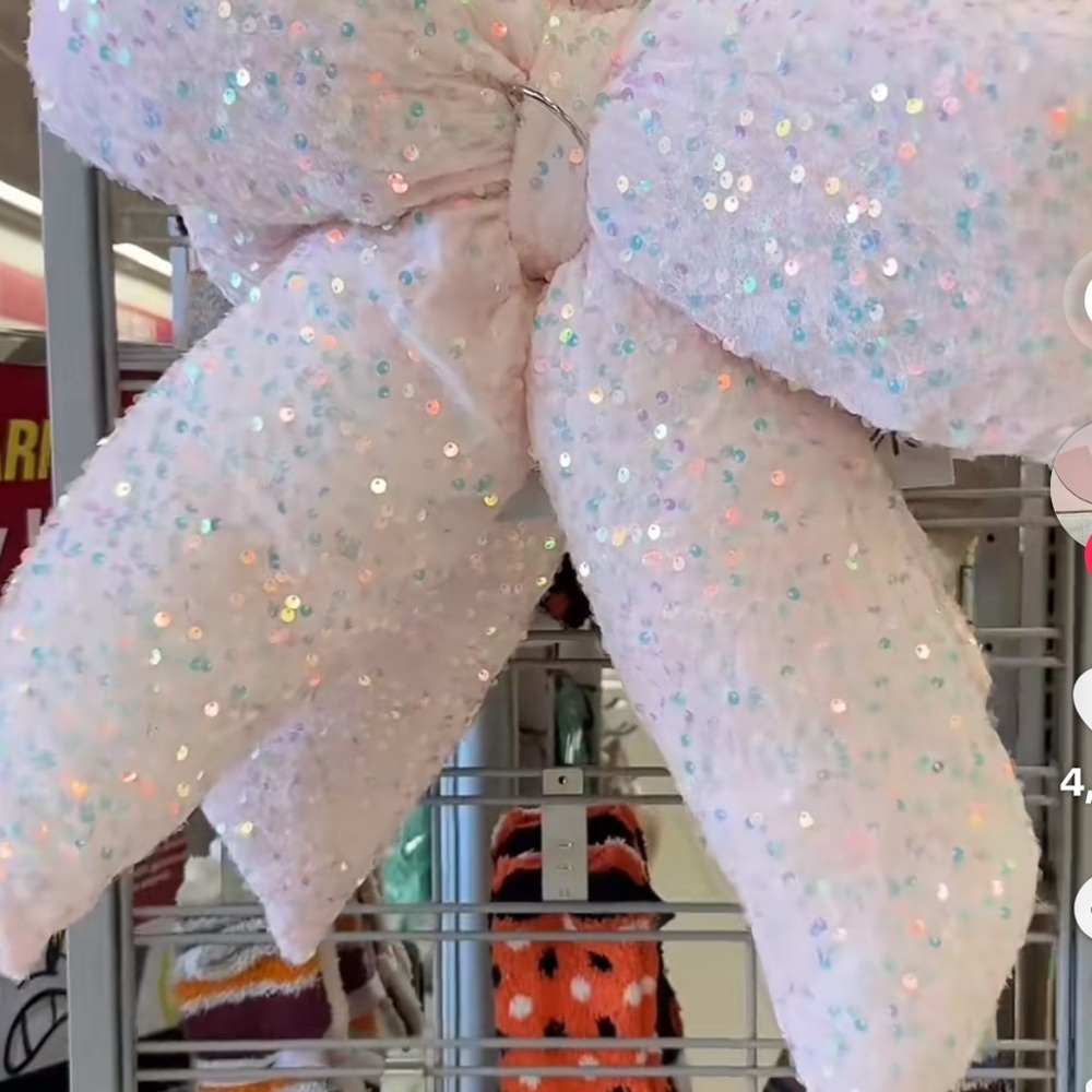 Sparkling Pink Bow with Sequins